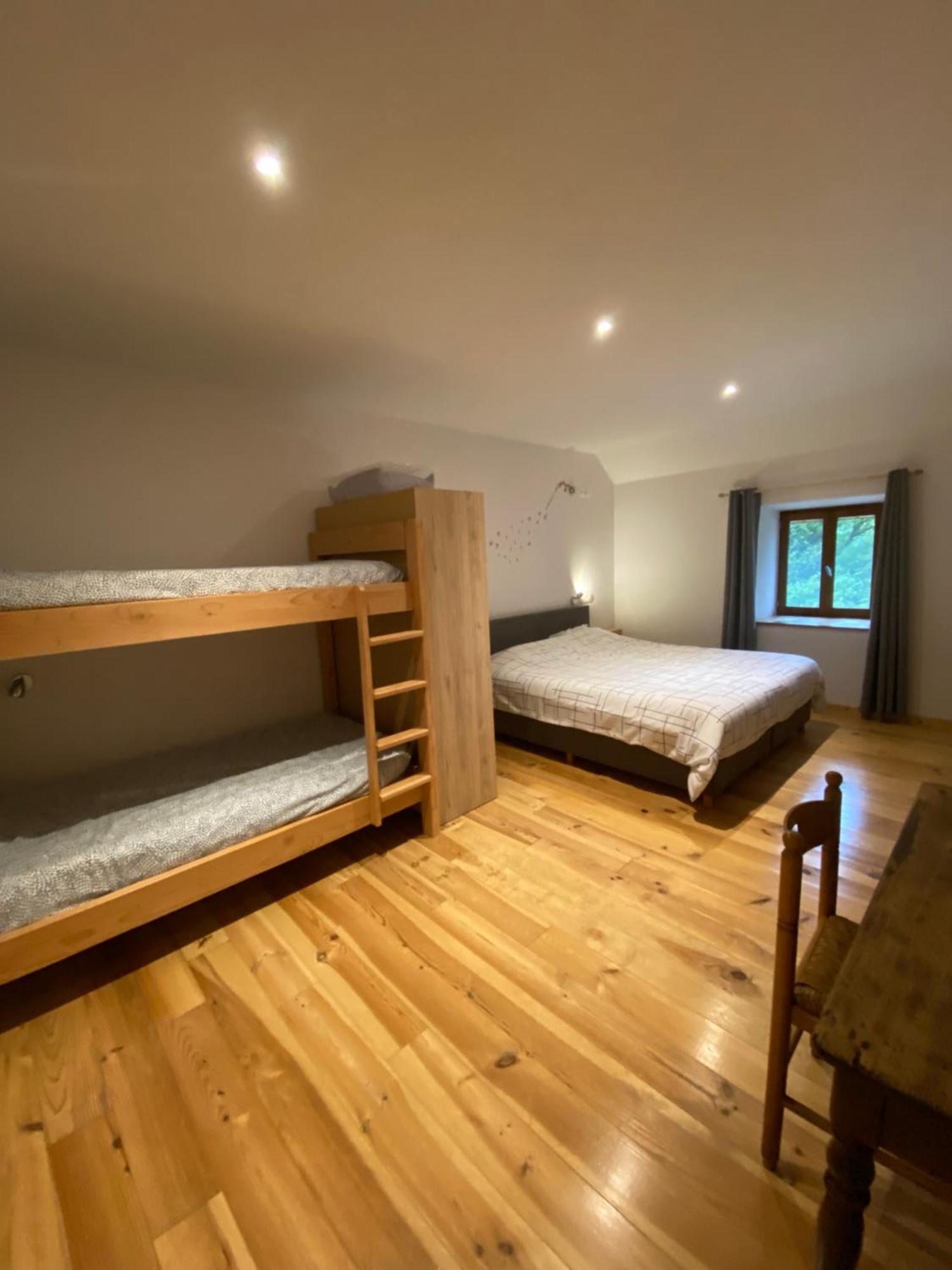 Bed and Breakfast Veyrinas 43 Saint-Yrieix-la-Perche Exterior foto